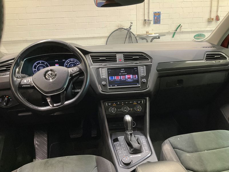 Volkswagen Tiguan 2.0 TDI Highline 4Motion BlueMotion Tech 2016 – снимка 17