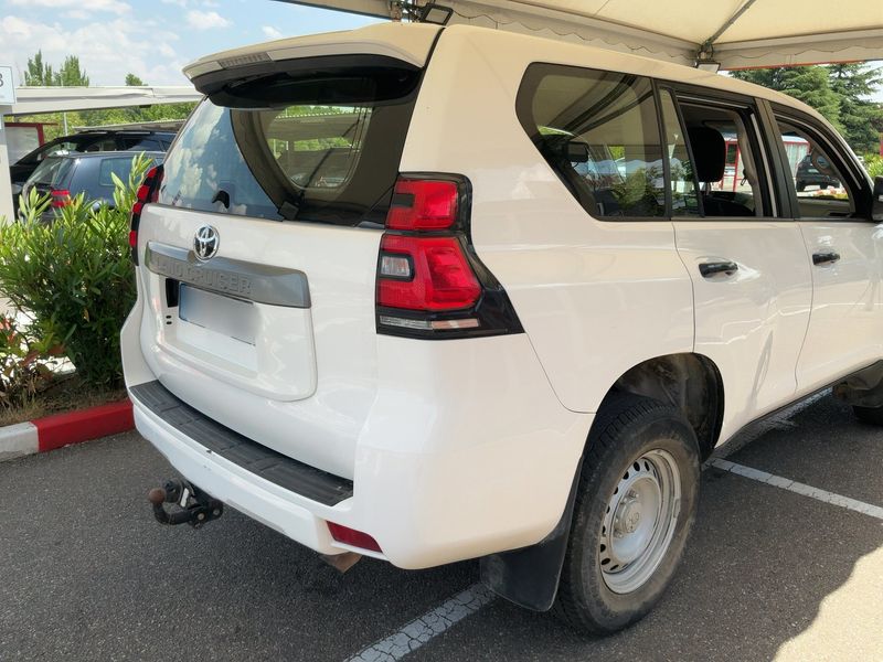 Toyota Land Cruiser 2.8 D-4D 2020 – снимка 8