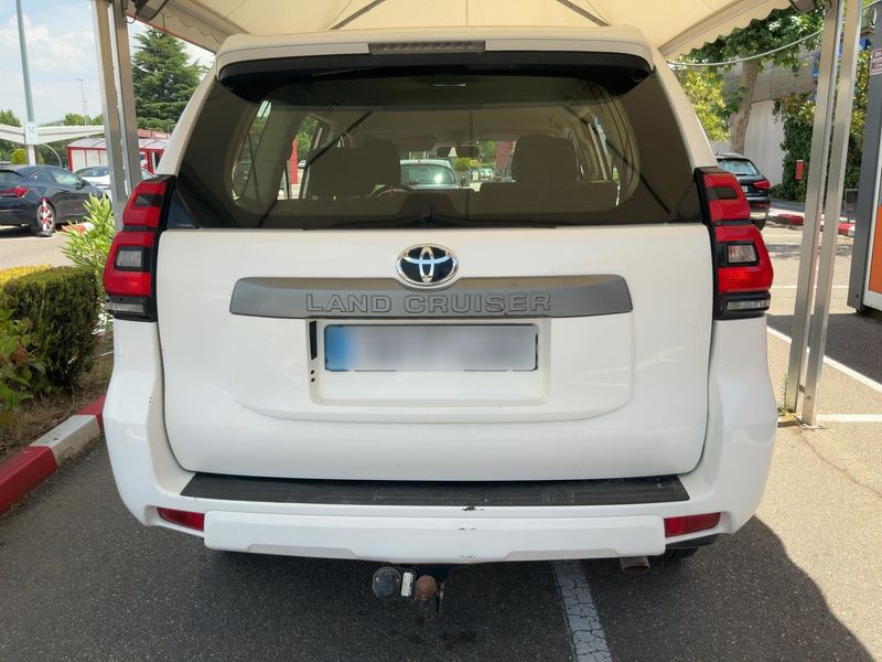 Toyota Land Cruiser 2.8 D-4D 2020 – снимка 7