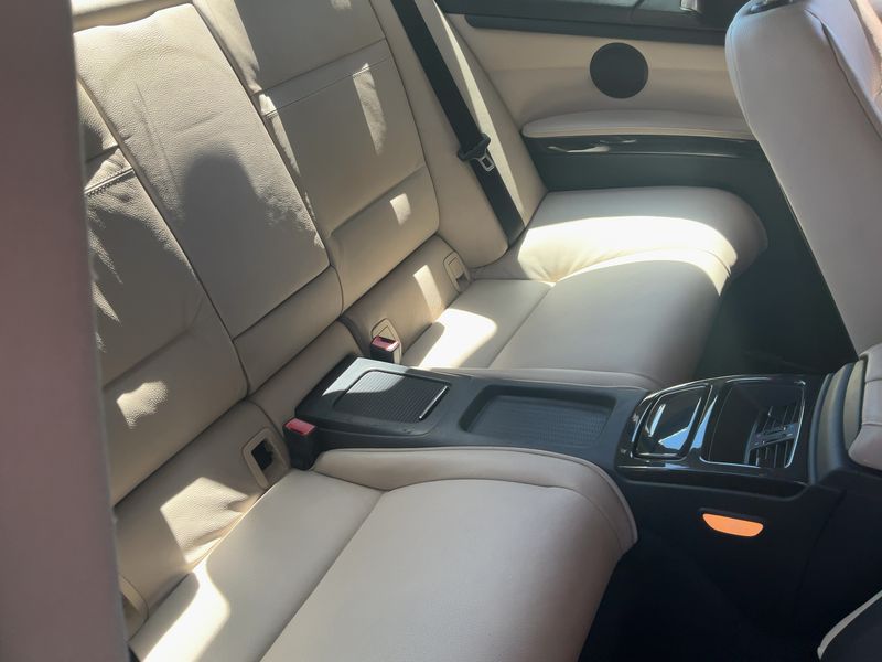 BMW 3er 330d xDrive 2010 – снимка 19