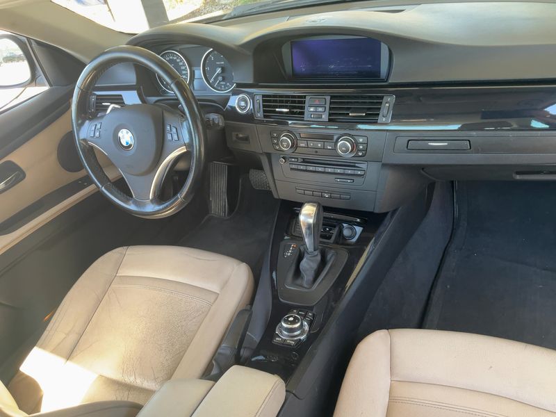 BMW 3er 330d xDrive 2010 – снимка 17