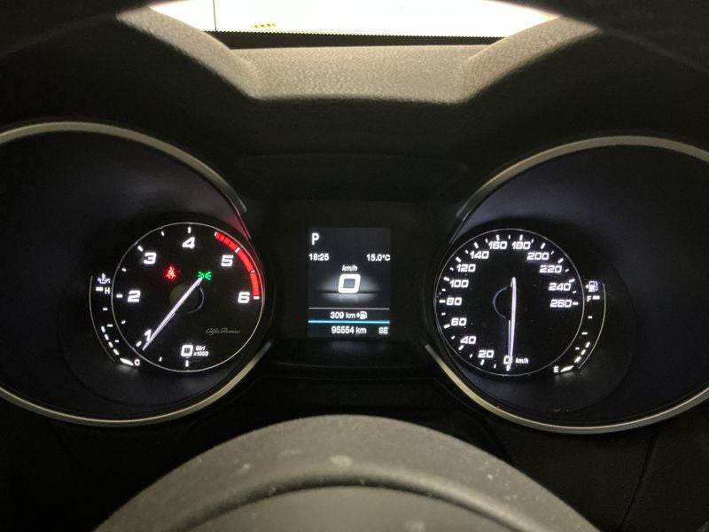 Alfa Romeo Stelvio 2.2 JTDM Business 2018 – снимка 18
