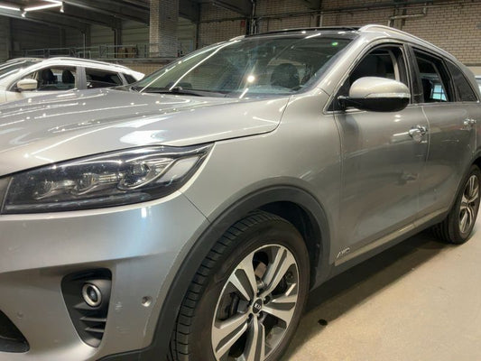 Kia Sorento 2.2 CRDi Platinum Edition 4WD 2019 – снимка 2