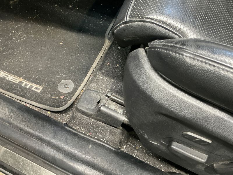Kia Sorento 2.2 CRDi Platinum Edition 4WD 2019 – снимка 30
