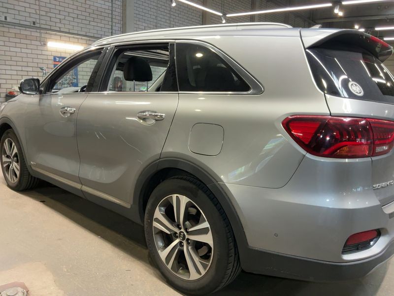 Kia Sorento 2.2 CRDi Platinum Edition 4WD 2019 – снимка 6