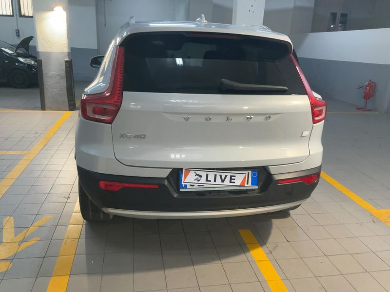 Volvo XC40 1.5 T5 Recharge Plug-in Hybrid Inscription Expression 2WD 2021 – снимка 7