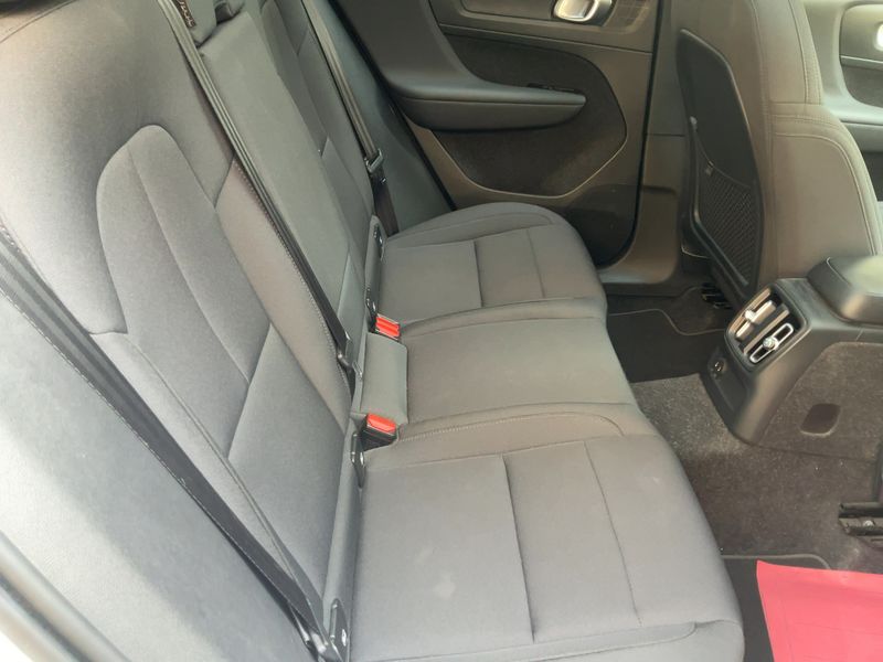 Volvo XC40 1.5 T5 Recharge Plug-in Hybrid Inscription Expression 2WD 2021 – снимка 19