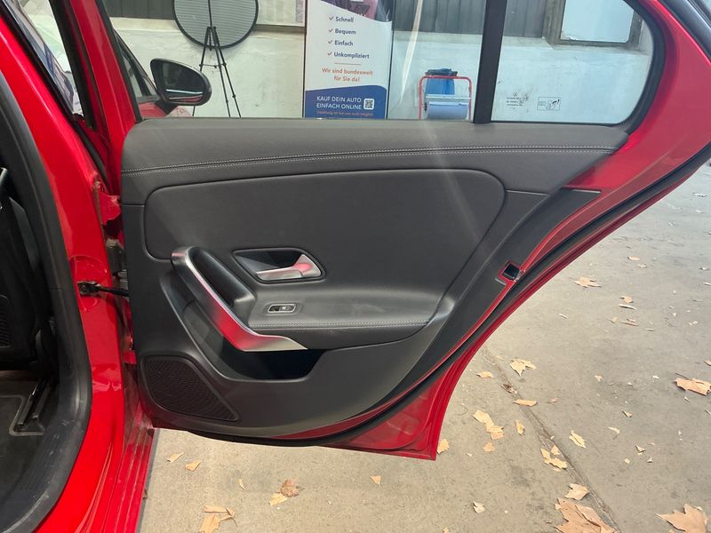 Mercedes-Benz A-Klasse A 250 2018 – снимка 25