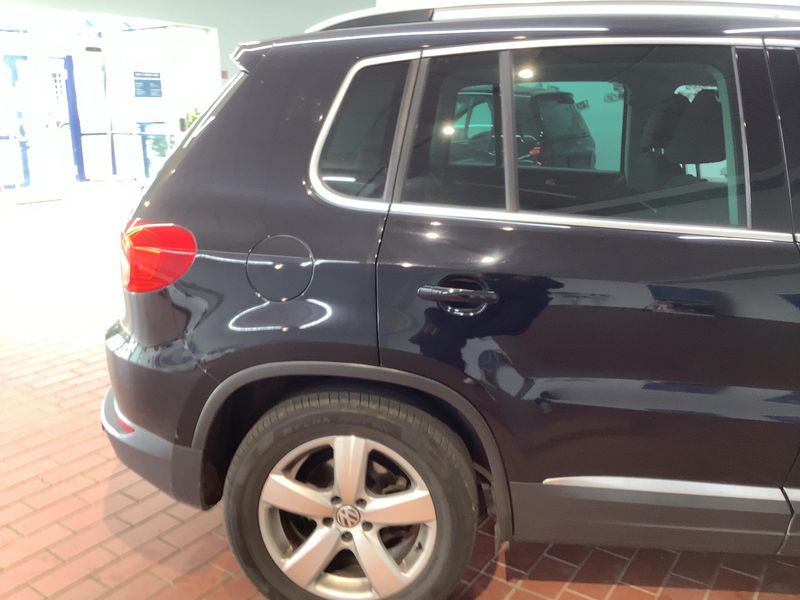Volkswagen Tiguan 2.0 TDI Sport & Style BlueMotion Tech 2012 – снимка 8