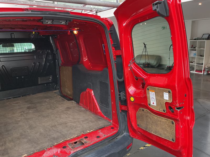 Ford Transit Connect 1.0 EcoBoost Fourgon L2 Trend 2016 – снимка 27