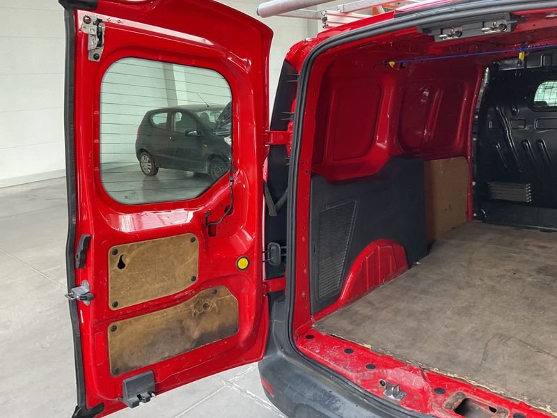 Ford Transit Connect 1.0 EcoBoost Fourgon L2 Trend 2016 – снимка 28