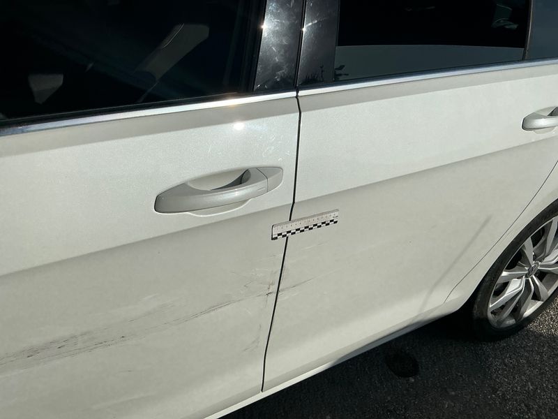 Volkswagen Golf VII 2.0 TDI Carat BlueMotion Tech 2016 – снимка 26