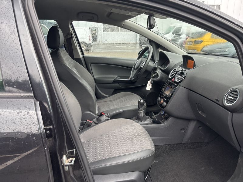 Opel Corsa 1.3 CDTI Innovation 2014 – снимка 10