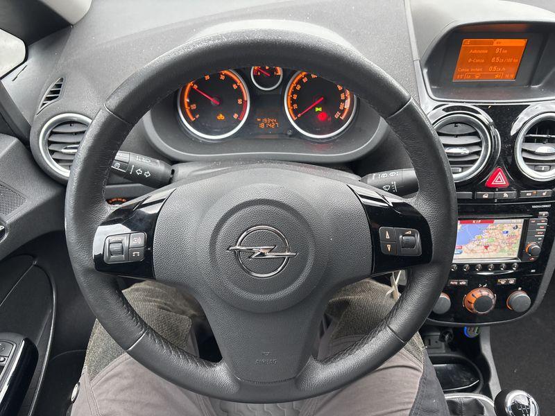 Opel Corsa 1.3 CDTI Innovation 2014 – снимка 36