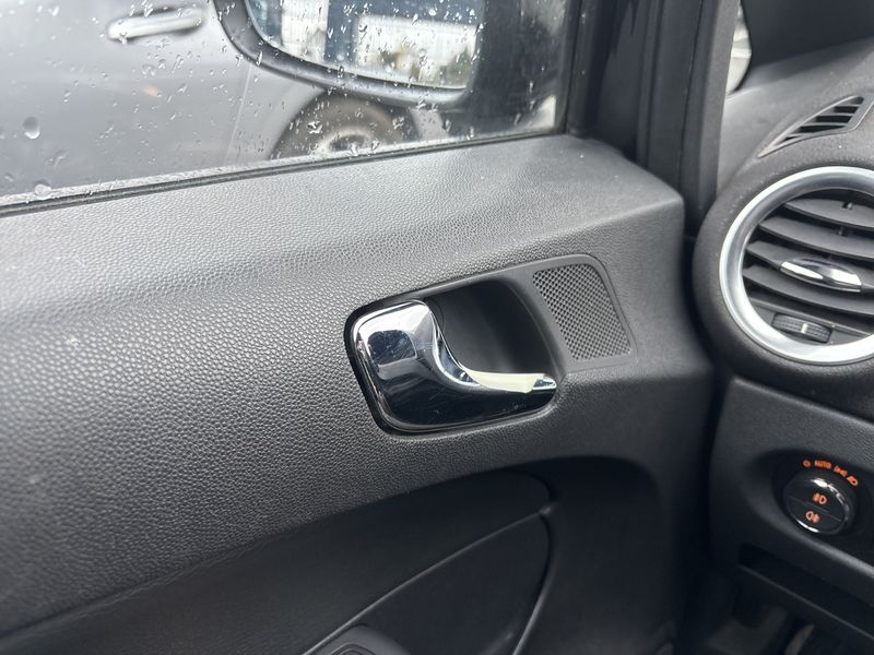 Opel Corsa 1.3 CDTI Innovation 2014 – снимка 35