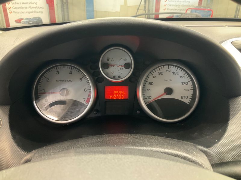 Peugeot 206+ 1.4 Basis 2010 – снимка 4