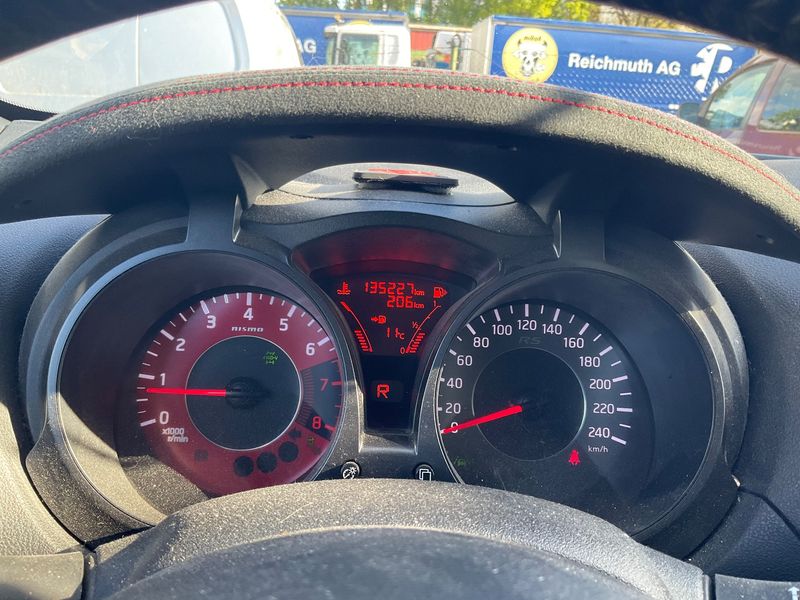 Nissan Juke 1.6 Nismo RS 4x4 2017 – снимка 18