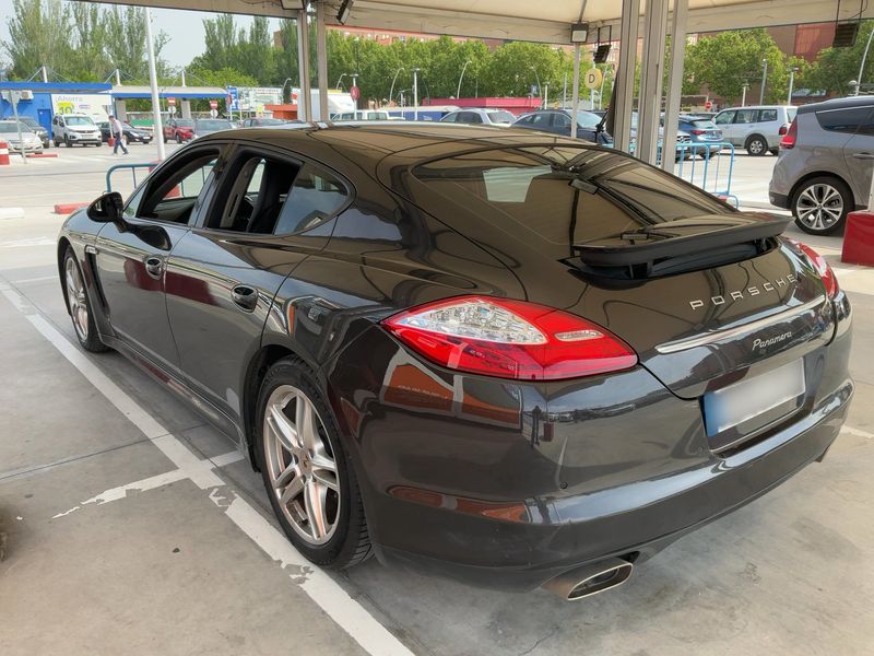 Porsche Panamera Diesel 2012 – снимка 6