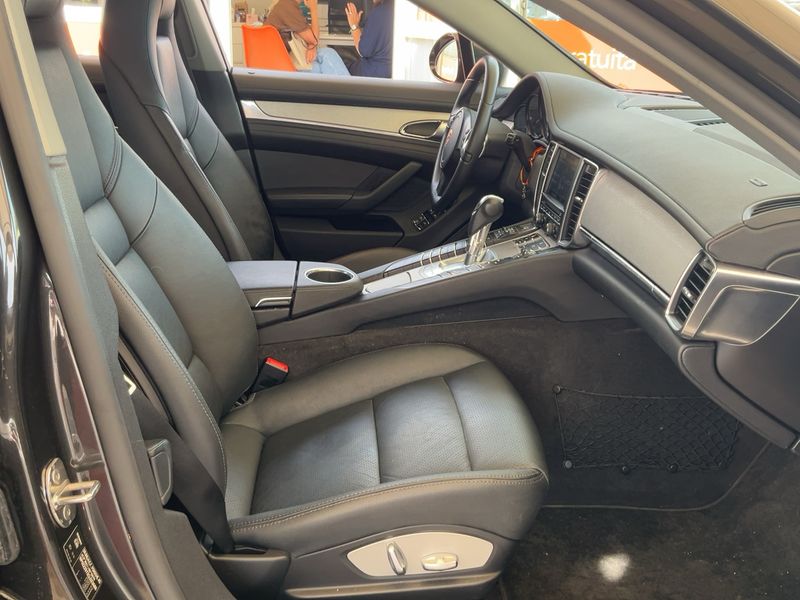 Porsche Panamera Diesel 2012 – снимка 16