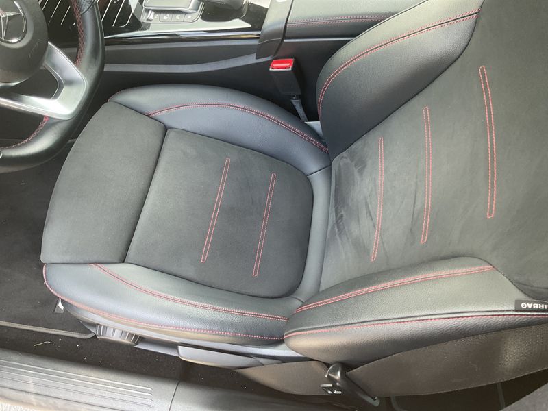 Mercedes-Benz CLA-Klasse CLA 250e AMG Line 2020 – снимка 23
