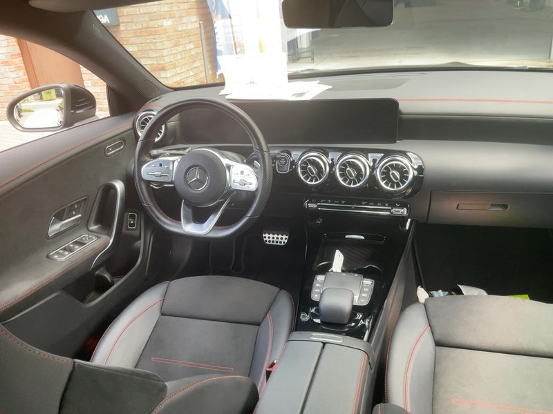 Mercedes-Benz CLA-Klasse CLA 250e AMG Line 2020 – снимка 17