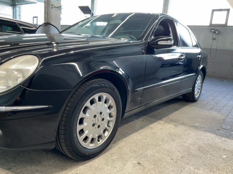 Mercedes-Benz E-Klasse E 280 CDI Elegance 2005 – снимка 2