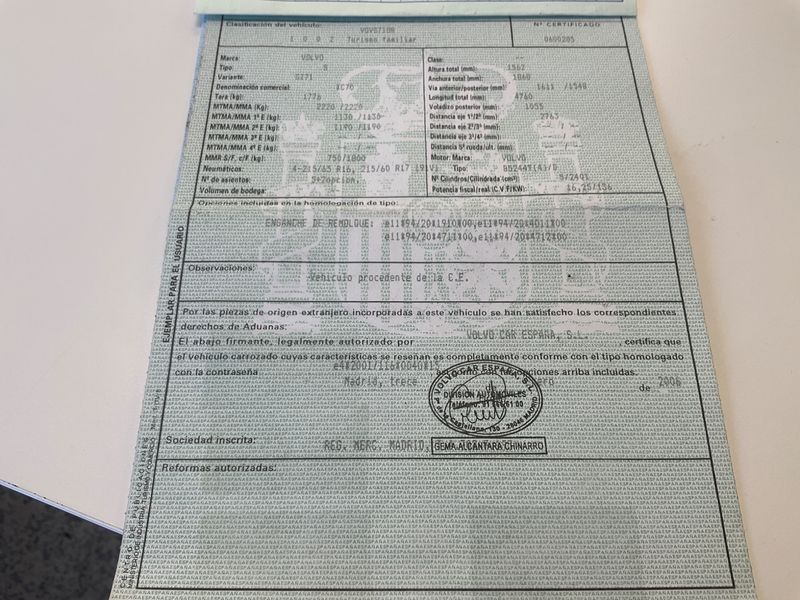 Volvo XC70 2.4 D5 Momentum AWD 2006 – снимка 6