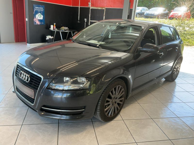 Audi A3 Sportback 1.2 TFSI Attraction 2012 – снимка 2