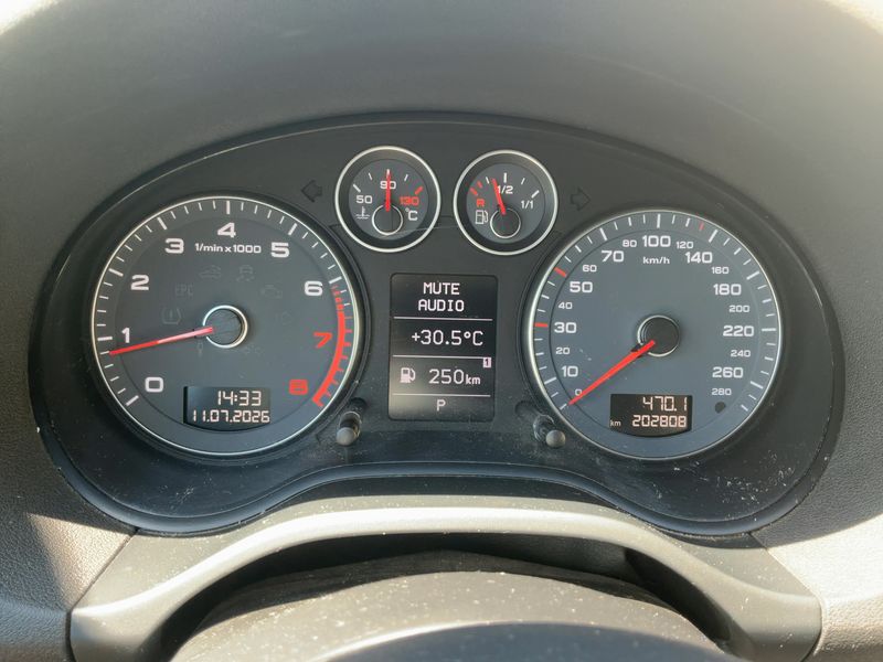 Audi A3 Sportback 1.2 TFSI Attraction 2012 – снимка 19