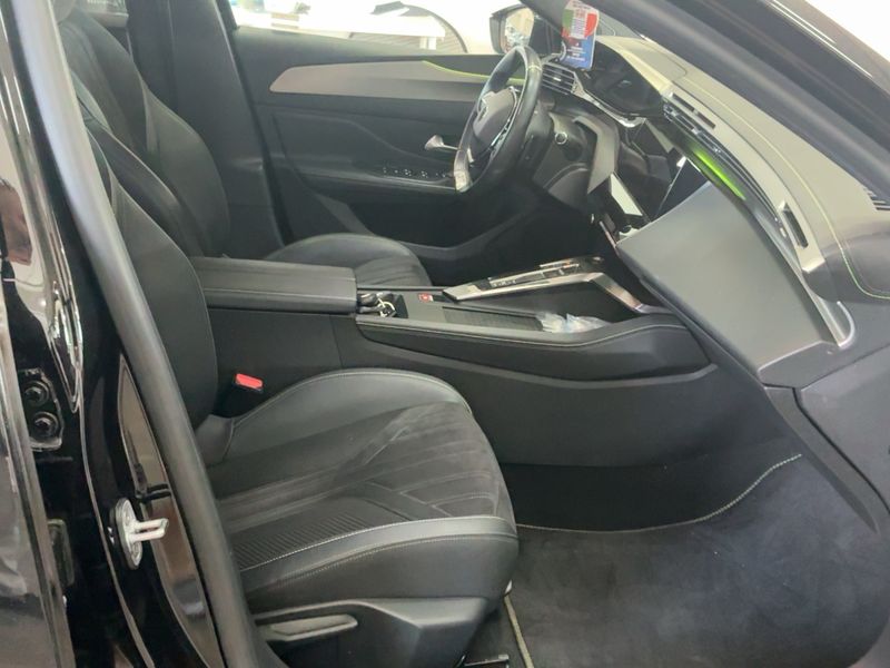 Peugeot 408 1.2 PureTech GT 2023 – снимка 16