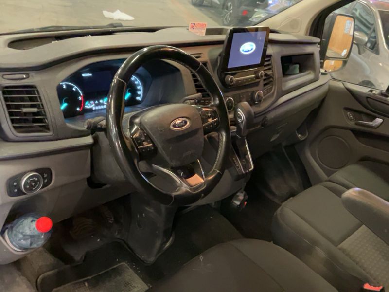 Ford Transit Custom 2.0 TDCi 300 L1 Limited 2022 – снимка 17