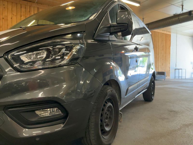 Ford Transit Custom 2.0 TDCi 300 L1 Limited 2022 – снимка 2