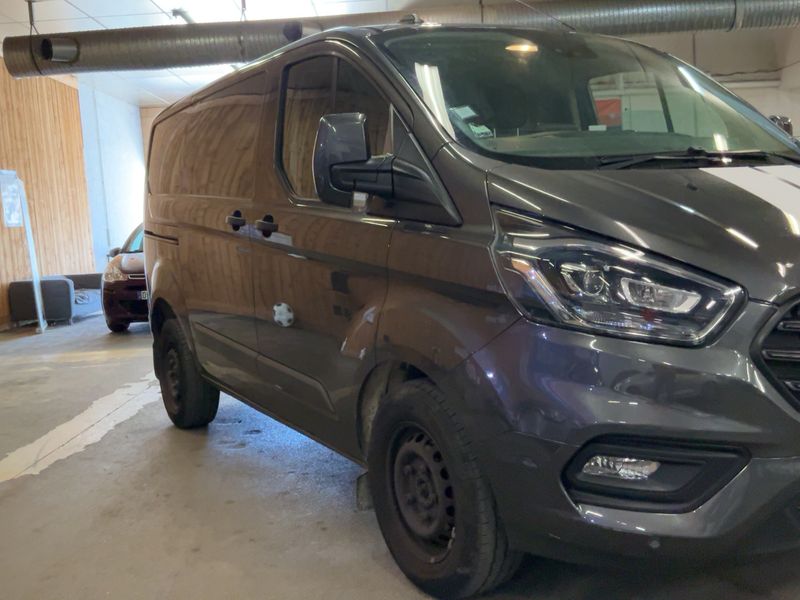 Ford Transit Custom 2.0 TDCi 300 L1 Limited 2022 – снимка 12