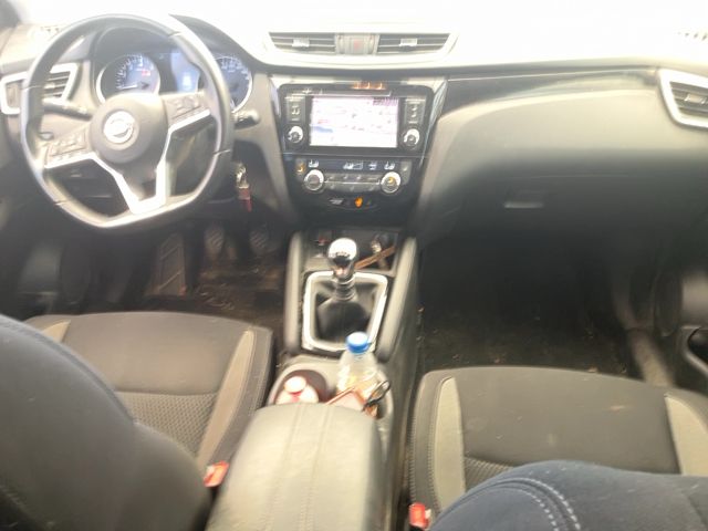Nissan Qashqai 1.3 DIG-T Acenta 2020 – снимка 17