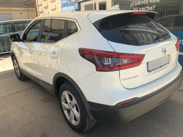 Nissan Qashqai 1.3 DIG-T Acenta 2020 – снимка 6