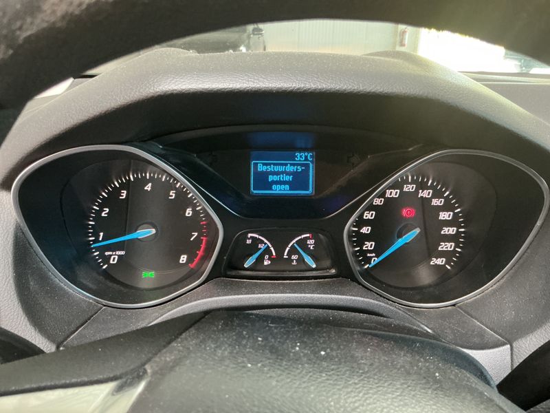 Ford Focus 1.0 EcoBoost Trend 2013 – снимка 4
