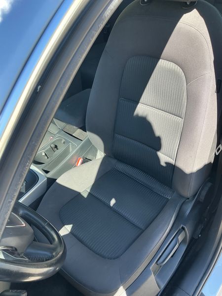 Audi A4 2.0 TDI Ambiente 2012 – снимка 28