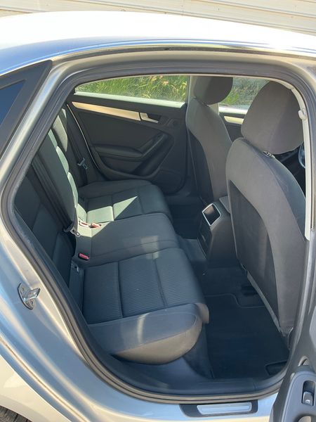 Audi A4 2.0 TDI Ambiente 2012 – снимка 19