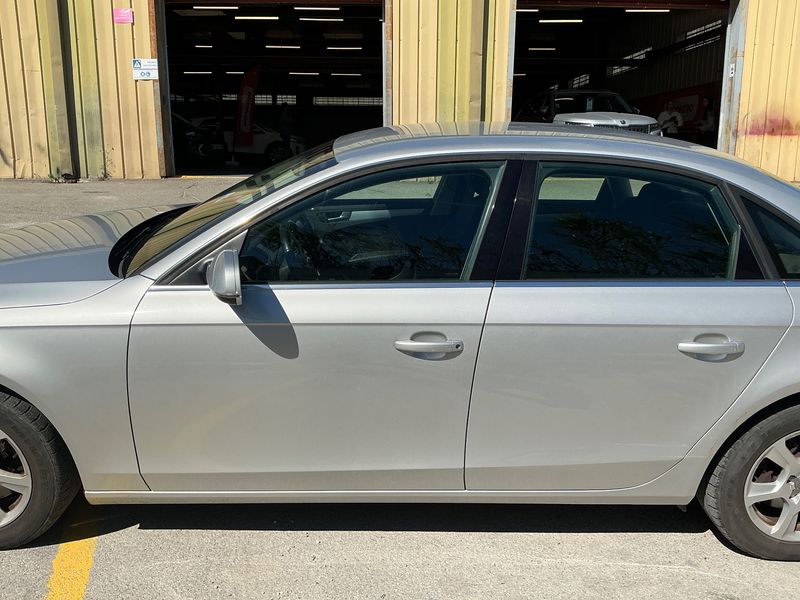 Audi A4 2.0 TDI Ambiente 2012 – снимка 4