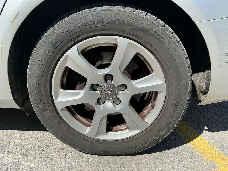 Audi A4 2.0 TDI Ambiente 2012 – снимка 5