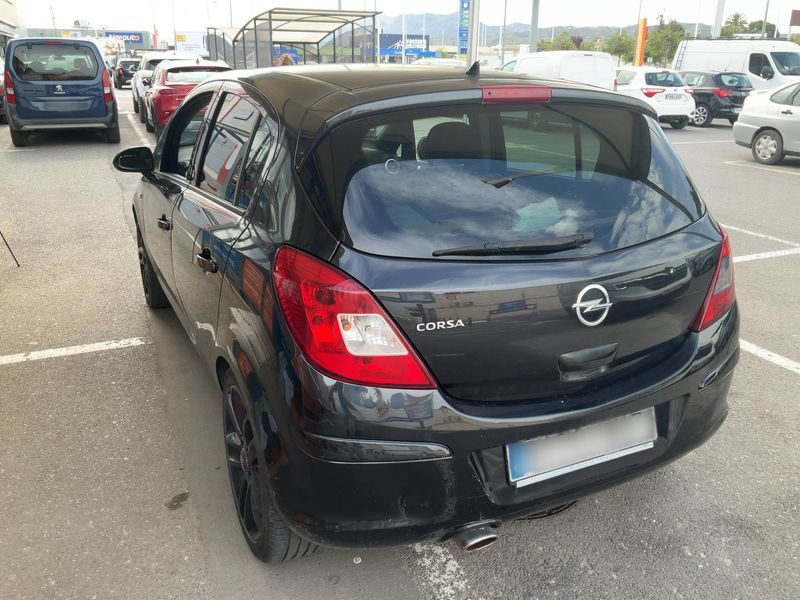 Opel Corsa 1.4 Color Edition 2012 – снимка 6