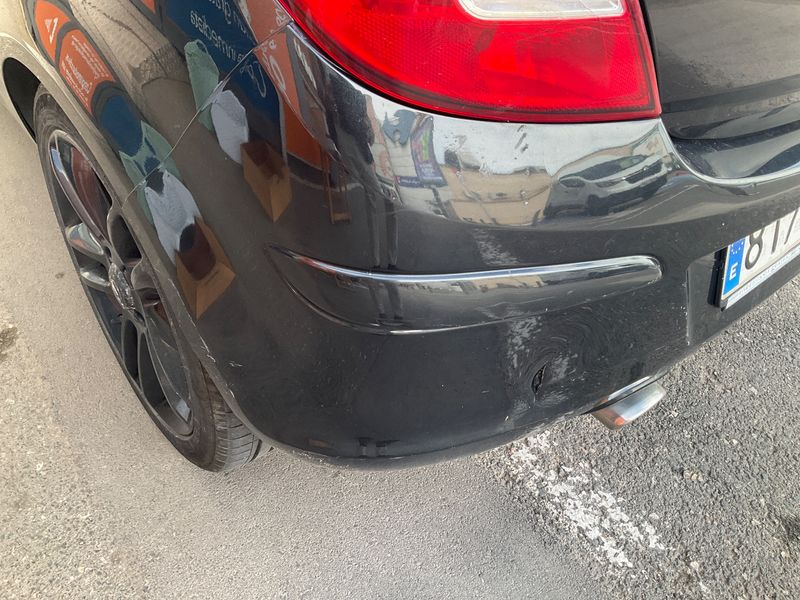 Opel Corsa 1.4 Color Edition 2012 – снимка 23