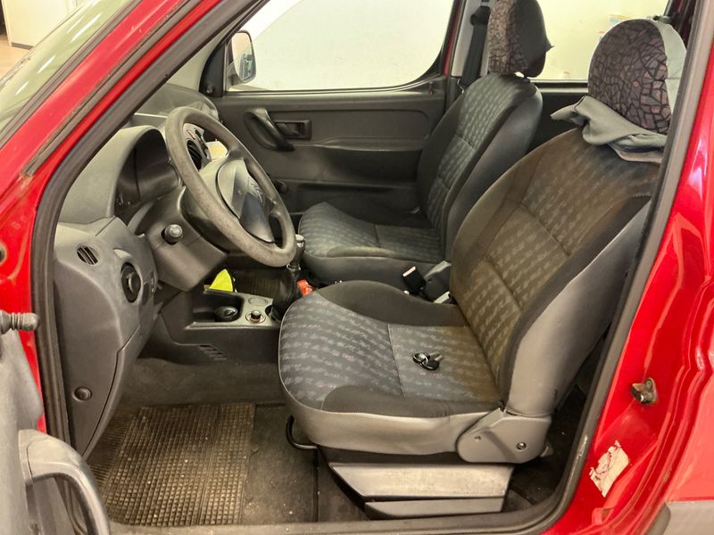 Citroen Berlingo 1.9 Diesel Advance 2003 – снимка 3