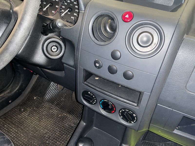 Citroen Berlingo 1.9 Diesel Advance 2003 – снимка на щета