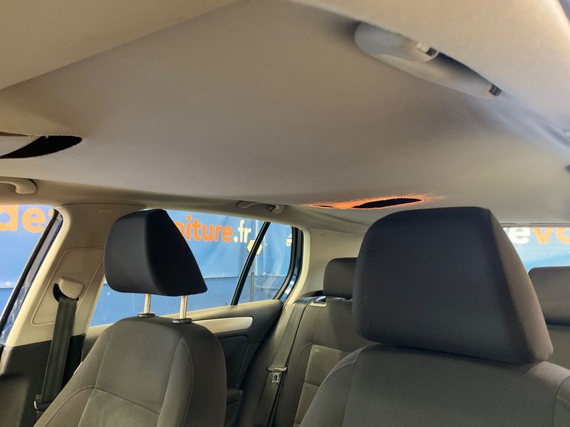 Volkswagen Golf VI 2.0 TDI Carat 2009 – снимка 30