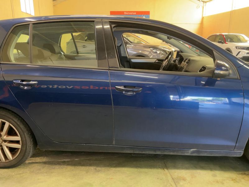 Volkswagen Golf VI 2.0 TDI Carat 2009 – снимка 10