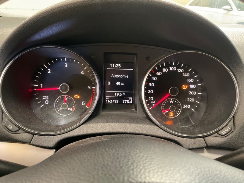 Volkswagen Golf VI 2.0 TDI Carat 2009 – снимка 18