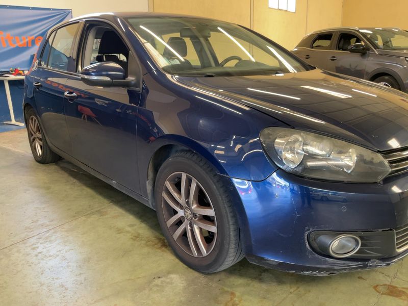 Volkswagen Golf VI 2.0 TDI Carat 2009 – снимка 12