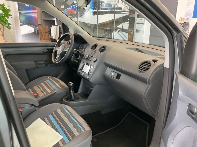 Volkswagen Caddy 1.2 TSI Roncalli Trendline 2012 – снимка 3