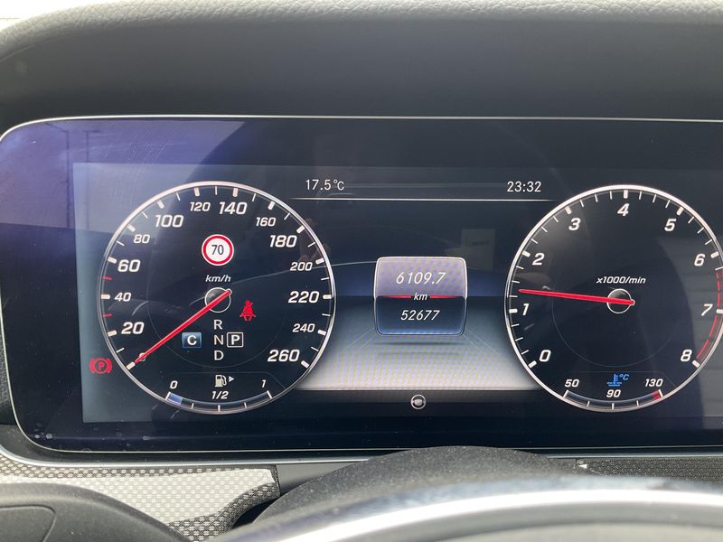 Mercedes-Benz E-Klasse E 200 Edition 1 AMG Line 2018 – снимка 18